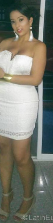 Date this sensual Colombia girl Adriana from Socorro CO21382