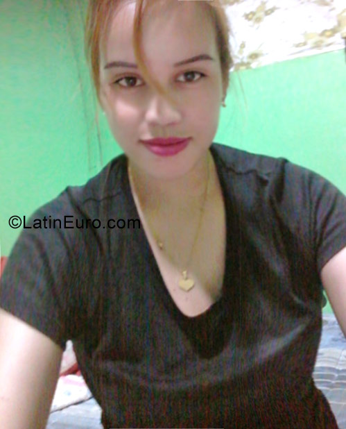 Date this pretty Philippines girl Enaj from Cagayan De Oro Citu PH959