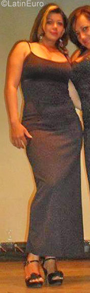 Date this hot Colombia girl Negra from Popayan CO21599