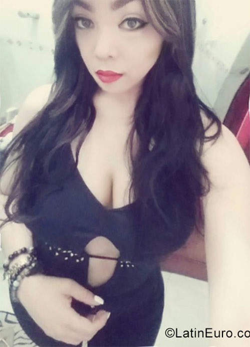 Date this cute Dominican Republic girl Carla from republica dominicana DO30241