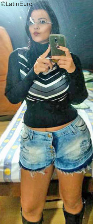 Date this cute Brazil girl Franciele from Serra BR10066