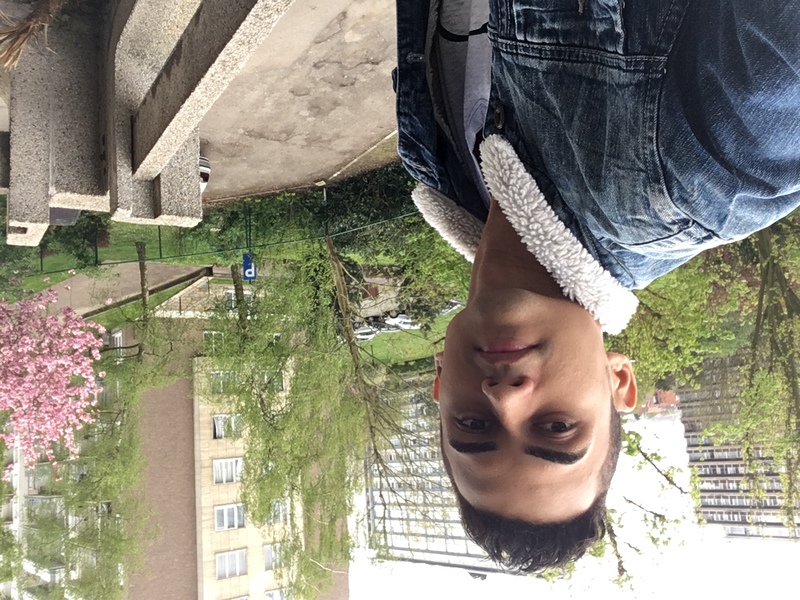 Date this voluptuous Belgium man Andrew Felipe from Bruxelas BE108