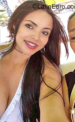 Date this stunning Colombia girl Liliana from Medellin CO21712