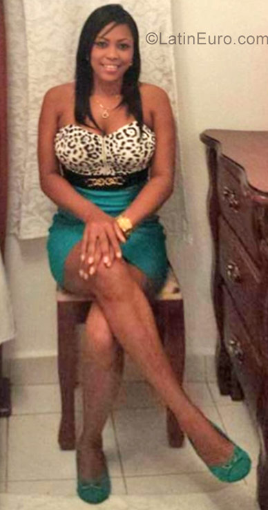 Date this attractive Dominican Republic girl Sarah from Puerto Plata DO29102