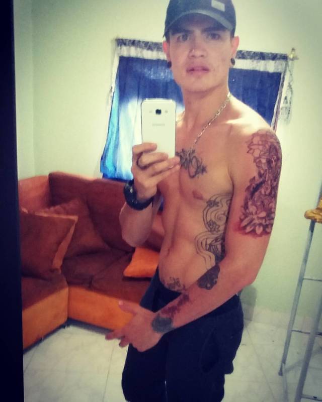 Date this georgeous Colombia man Samir from Medellin CO21815