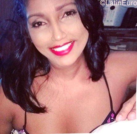 Date this fun Brazil girl Lene from Fortaleza BR10547