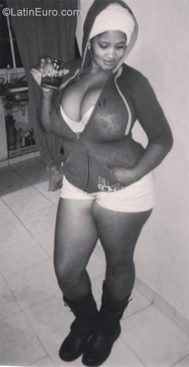 Date this lovely Dominican Republic girl Ana from Santo Domingo DO29383
