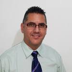 stunning United States man Vladimir from Cali US18300