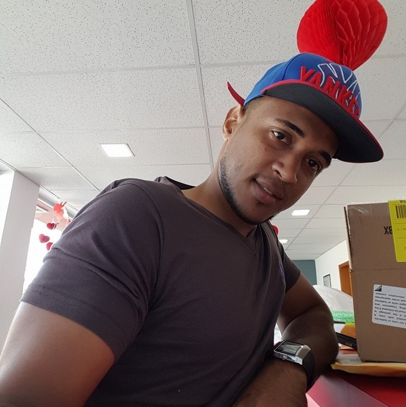 Date this hard body United States man Jeovanny from Miami US18304