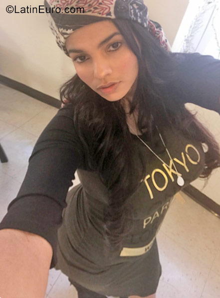 Date this young Dominican Republic girl Ysabela from San Francisco De Macoris DO29615