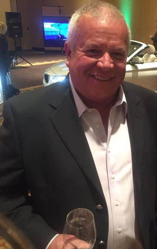 Date this young United States man Schmick from Colorado Springs US18470