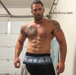 happy United States man Sim from Mornington AU308