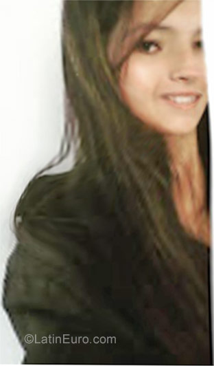 Date this sultry Colombia girl Lizet from Bogota CO22106