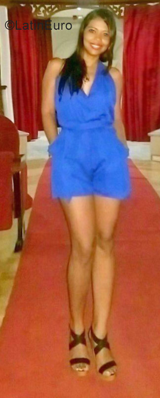 Date this lovely Colombia girl Milena from Cartagena CO22138