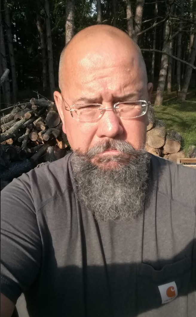 Date this good-looking United States man Newgranada from Milwaukee US18584