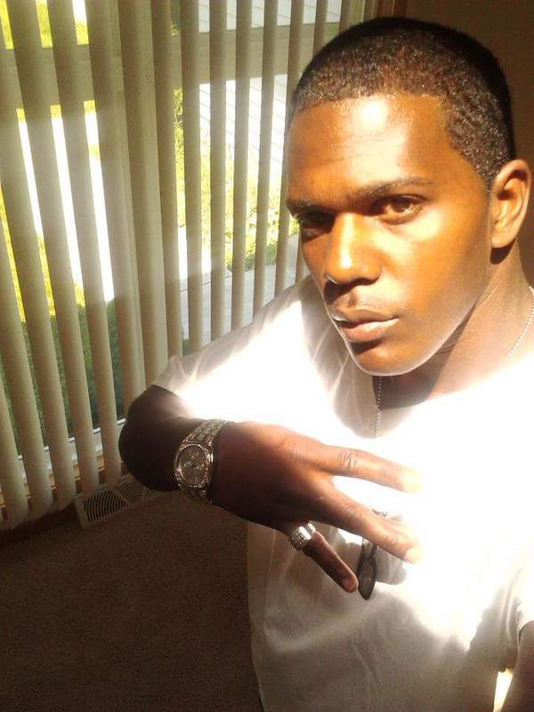 Date this hard body United States man Turall from Grand Rapids US18626