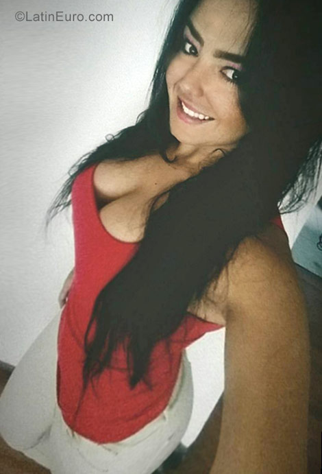 Date this beautiful Colombia girl Alejandra from Ibague CO22264