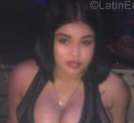 Date this nice looking Dominican Republic girl Maria from Santo Domingo DO30271