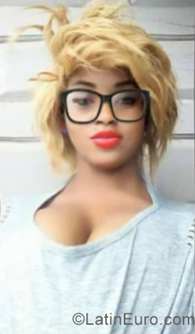 Date this attractive Ivory Coast girl Rito from Abidjan IC86