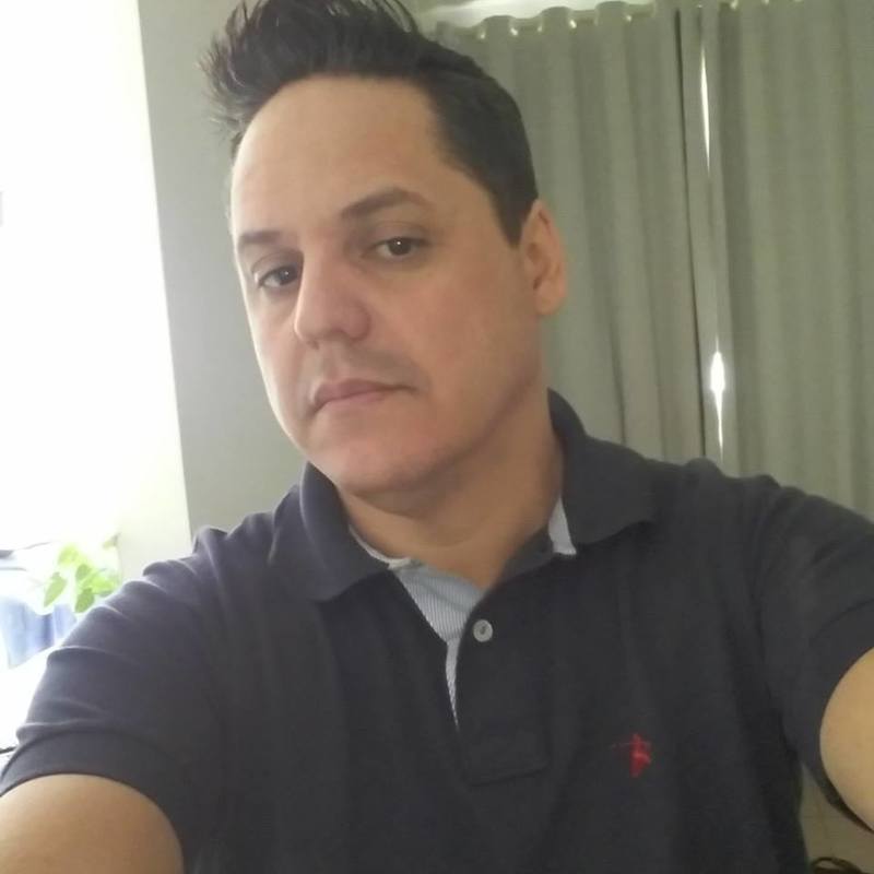 Date this happy Brazil man Cesar Lopes from São José Do Rio Preto BR10309