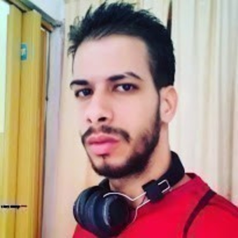 Date this hot Cuba man Yuniel from Cuba CU127