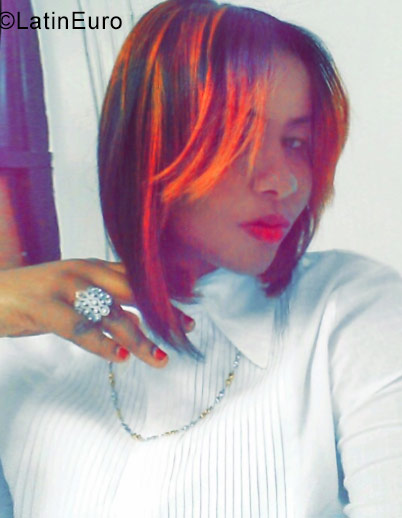 Date this gorgeous Dominican Republic girl Yafrely from Santo Domingo DO30548