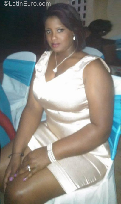 Date this fun Dominican Republic girl Bianca from Santo Domingo DO30549