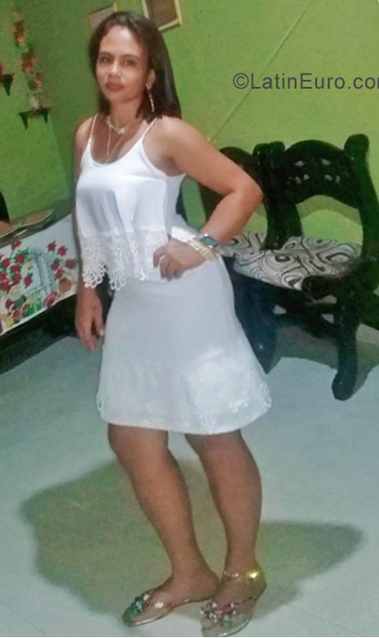 Date this exotic Colombia girl Sandi from Valledupar CO22613