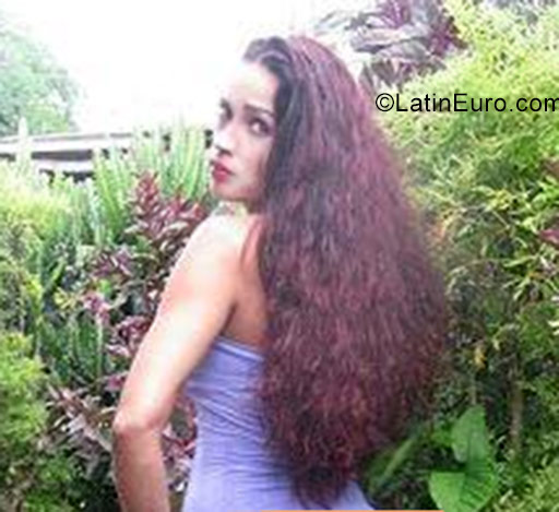 Date this tall Cuba girl Danya from Las Tunas CU145