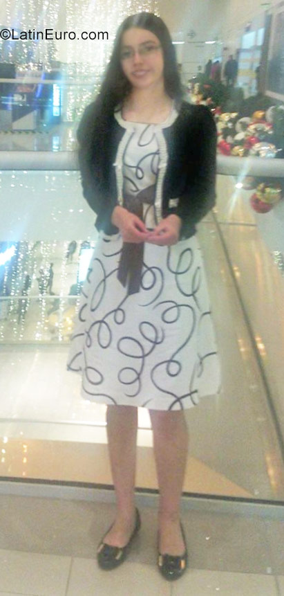 Date this cute Colombia girl Angela from Bogota CO22688