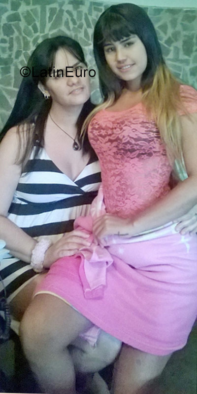 Date this lovely Venezuela girl Rosita - Riahanna from Caracas VE1078