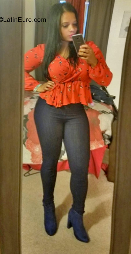 Date this delightful United States girl Luisa from San jose US20767