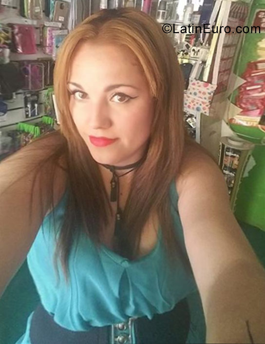 Date this sensual Colombia girl Diana from Medellin CO22786