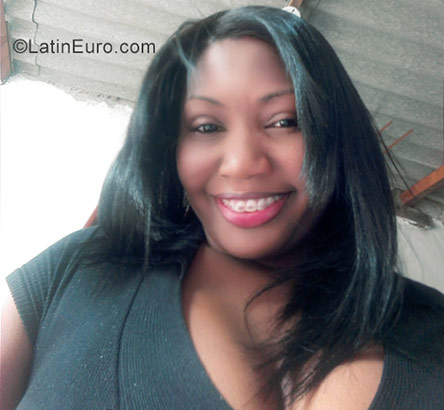 Date this athletic Colombia girl Elsy from Barranquilla CO22829