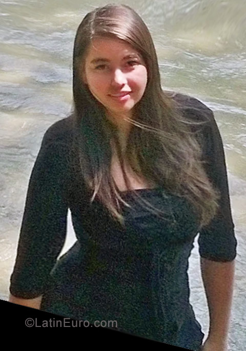 Date this exotic Colombia girl Alejandra from Medellin CO22871
