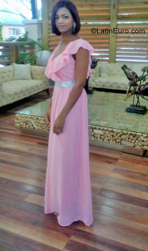 Date this beautiful Dominican Republic girl Marielys from Nagua DO30902