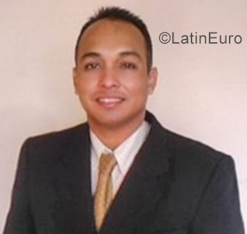 Date this funny Venezuela man Obdulio from Puerto ordaz VE1169