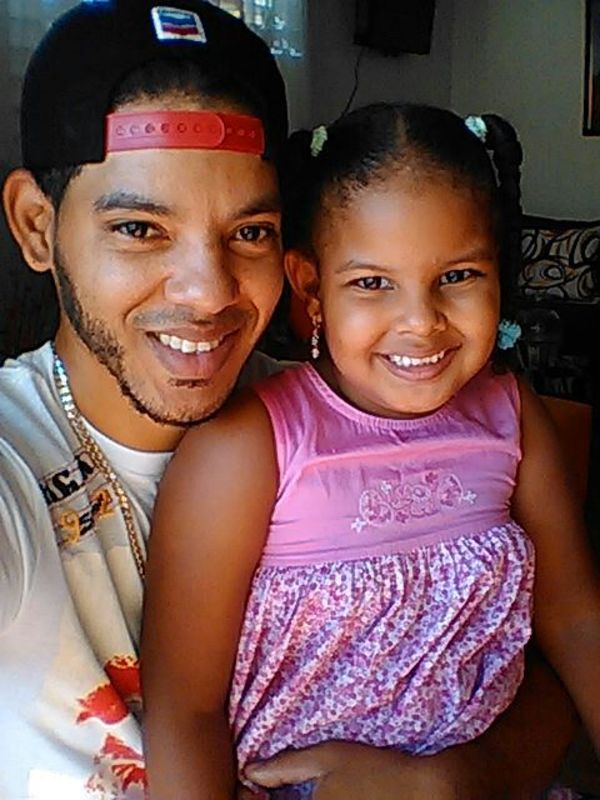 Date this tall Dominican Republic man Juan David Tapi from Santiago DO30947