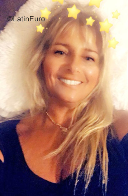 Date this athletic United States girl Betina from Jackson Twn US18913