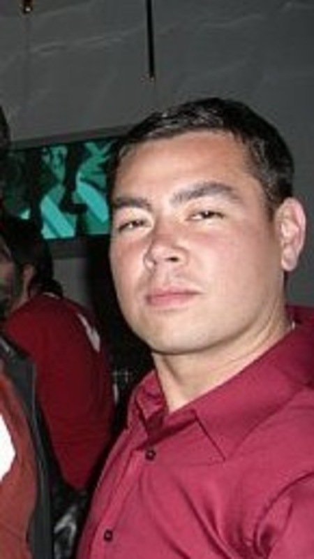 Date this stunning United States man Bonhomme from San Francisco US18968