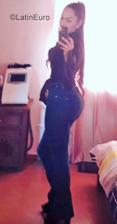 Date this attractive Colombia girl Luisa fernanda from La Dorada CO23169