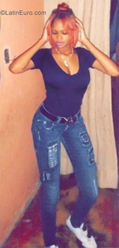 Date this exotic Dominican Republic girl Maria from Sabana Perdida DO31614