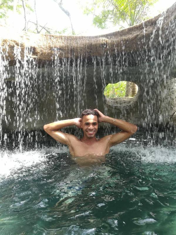 Date this happy Dominican Republic man Juan pablo from Puerto Plata DO31637