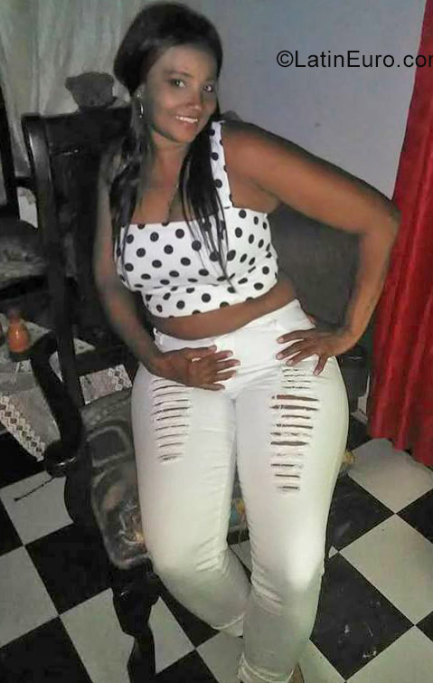 Date this charming Dominican Republic girl Marcia from San pedro De Macoris DO31800