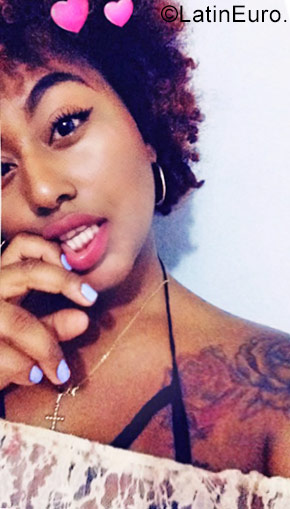 Date this sensual Dominican Republic girl Lilier from Santo Domingo DO31861