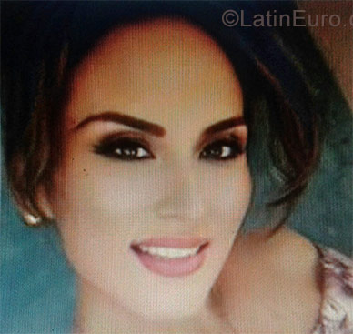 Date this pretty Colombia girl Edna from Neiva CO23550