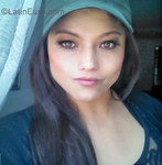 good-looking Colombia girl Laura from Bogota CO23662