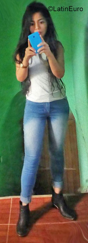 Date this athletic Colombia girl Cindy from Bogota CO23708