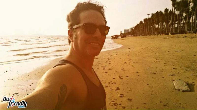 Date this foxy United States man Zorrodonis from Miami US19232