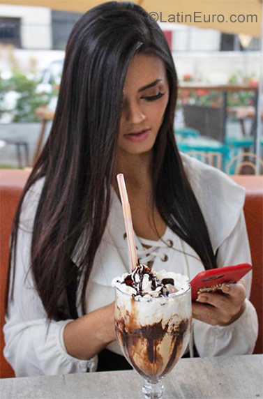 Date this cute Brazil girl Andra from Joao Pessoa BR10541